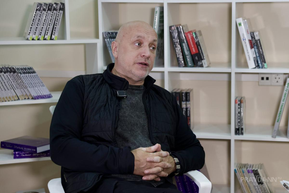 Захар Прилепин награждён медалью «За проявленную доблесть»