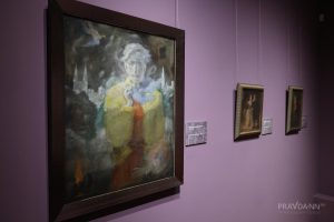 Передача коллекции «Голубая роза» НГХМ