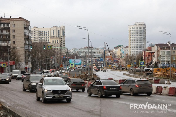 Новую схему движения запустили на улице Родионова