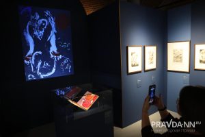 Александр Воложанин