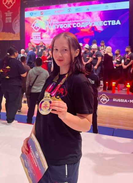 Нижегородские сумоистки добыли 10 медалей на международном турнире в Москве