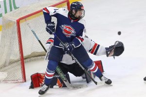 Хоккеисты «Чайки» одержали четвёртую победу подряд