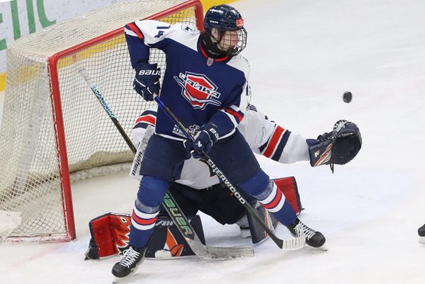 Хоккеисты «Чайки» одержали четвёртую победу подряд