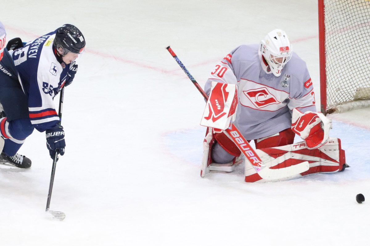 «Чайка» не смогла второй раз в сезоне одолеть действующего чемпиона МХЛ