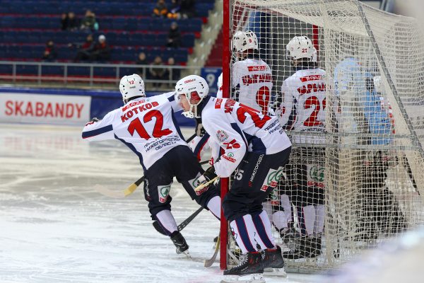 Хоккеисты «Старта» потерпели крупнейшее в истории поражение от «СКА-Нефтяника»