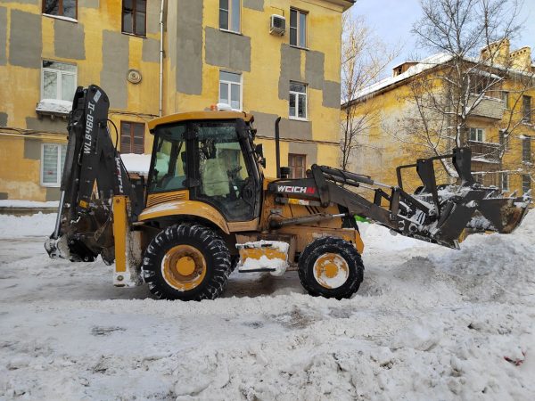 Более 2000 дворников убирают дворы в Нижнем Новгороде
