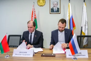 Футбольные клубы «Пари НН» и «Гомель» подписали меморандум о сотрудничестве