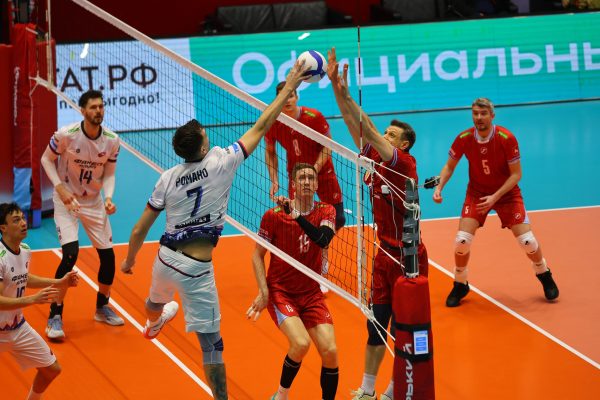 Волейболисты «Горького» проиграли в суперлиге четвёртый матч подряд
