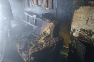 Жилой дом загорелся из-за неисправной печи в Кулебакском округе