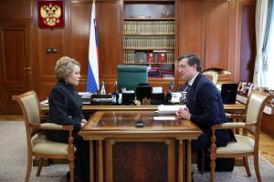 Валентина Матвиенко и Глеб Никитин обсудили поддержку семей с детьми