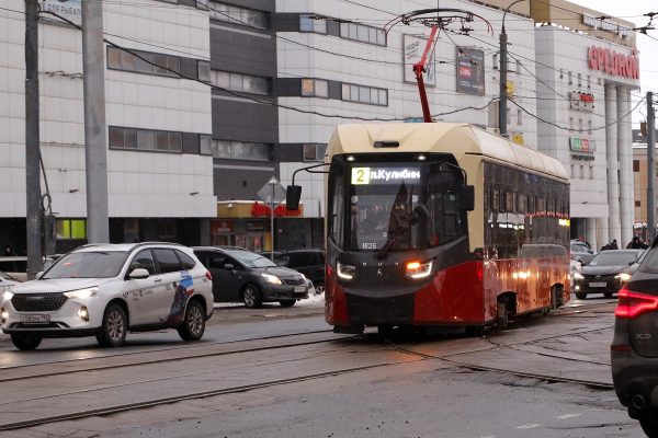 Движение трамваев №2 приостановили из-за аварии на Ильинской в Нижнем Новгороде