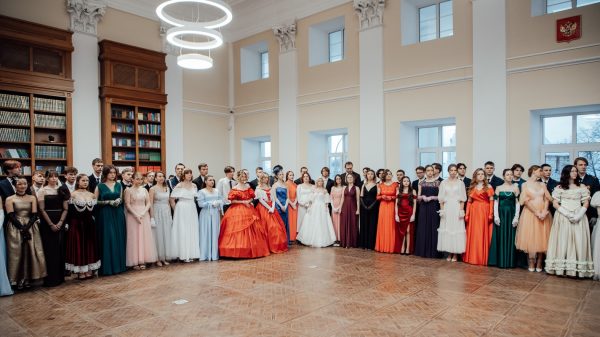 Межвузовский студенческий бал прошел в Нижнем Новгороде