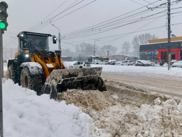 В Нижнем Новгороде убрали 18 тысяч кубометров снега