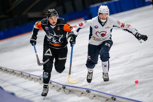 Крупное поражение в Кемерове потерпели хоккеисты нижегородского «Старта»