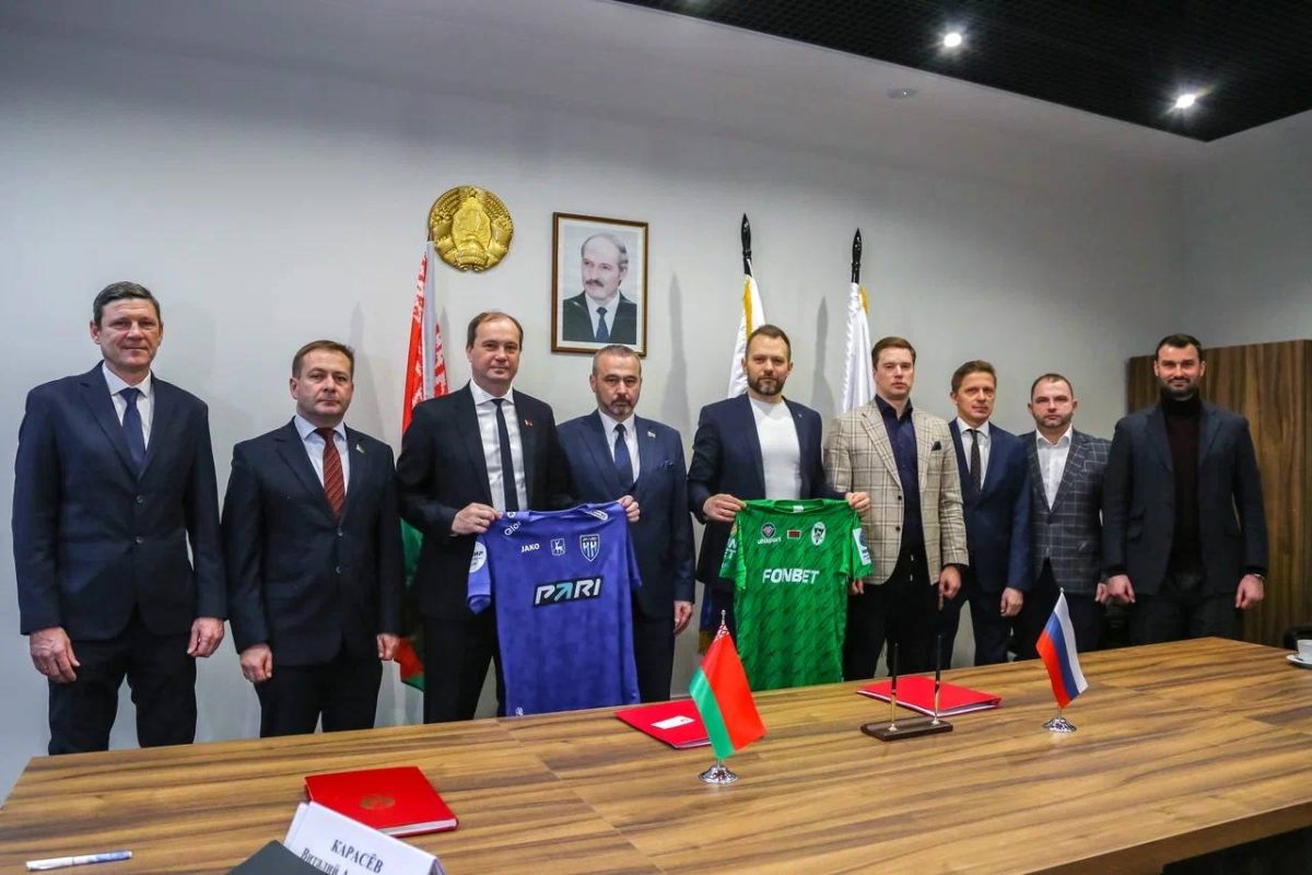 ФК «Пари НН» и белорусский клуб «Гомель» заключили договор о сотрудничестве