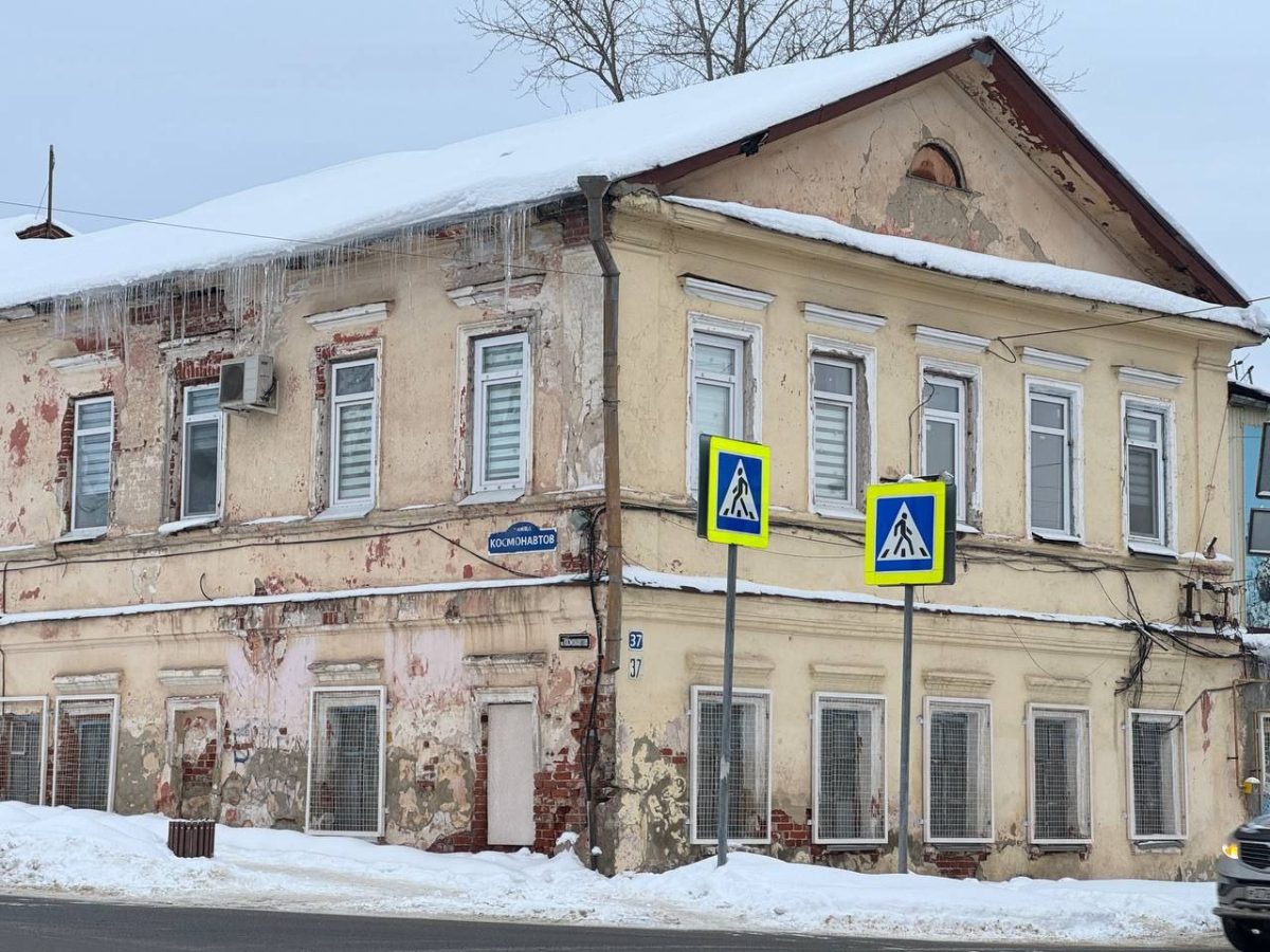 Арзамасская администрация выкупила здание для ветхого военкомата в Выездном