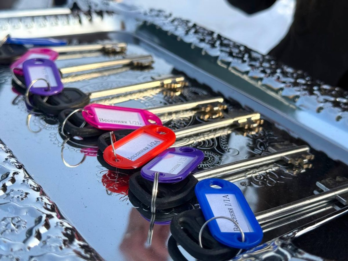 Детям-сиротам вручили ключи от новых квартир в Воскресенском округе