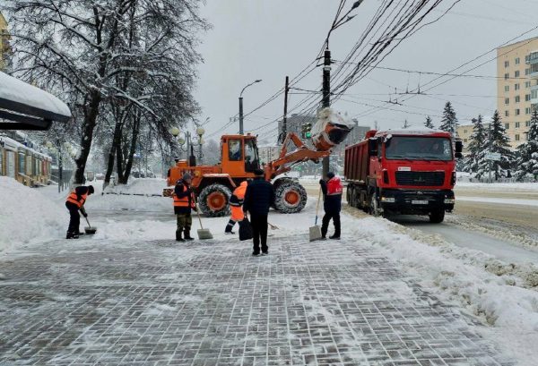 Снегопад вернётся завтра: Нижний Новгород готовится к началу первой рабочей недели