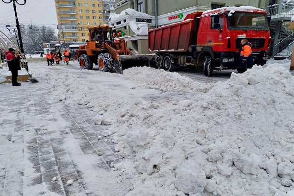 Более 150 тысяч кубометров снега вывезли с улиц Нижнего Новгорода