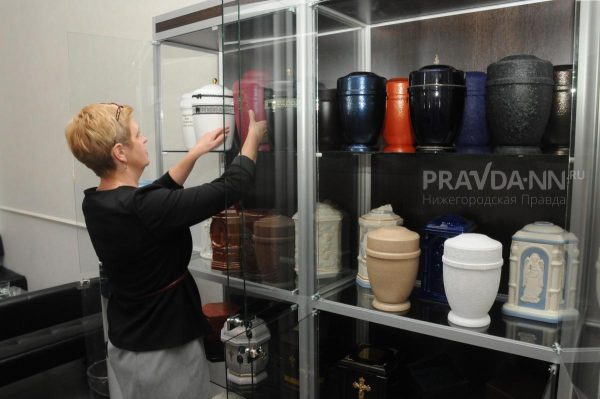 Утвержден размер компенсации за безвозмездные услуги по погребению