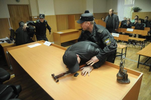 206 нижегородцев, скрывавшихся от суда и следствия, разыскали судебные приставы