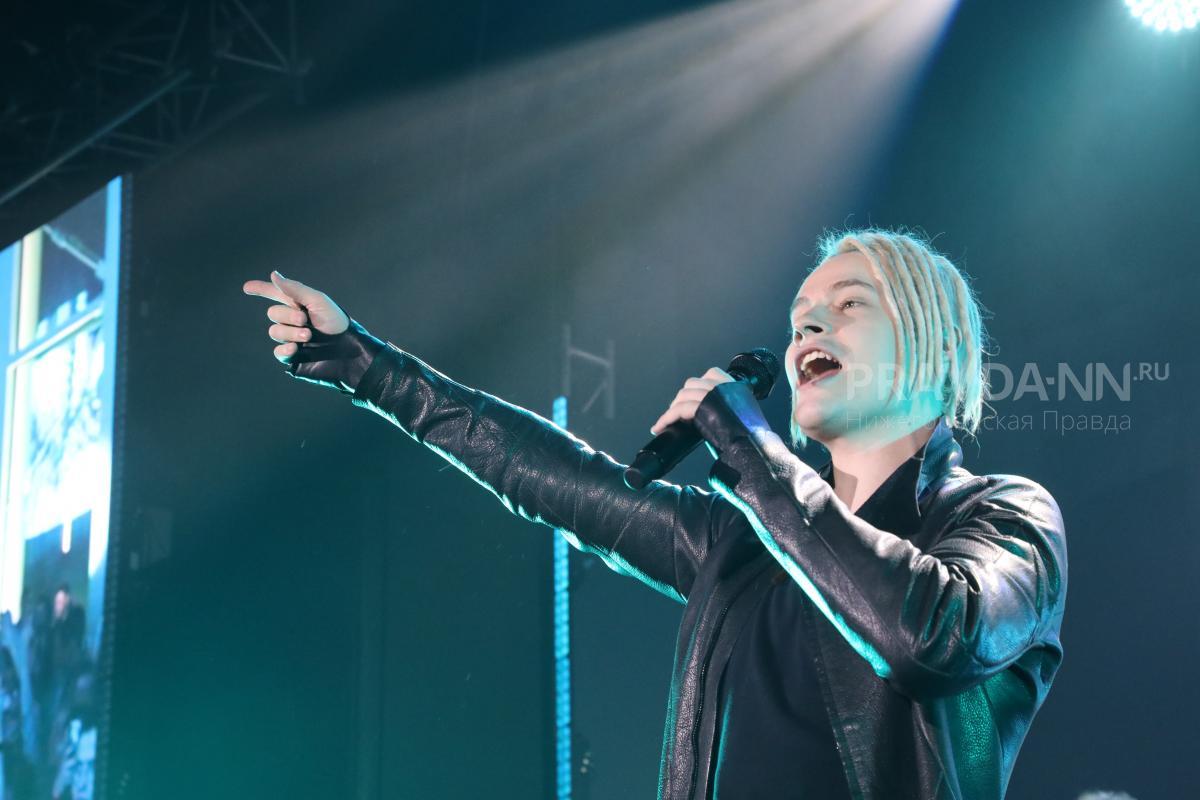 Весенний концерт Шамана перенесли без объяснения причин