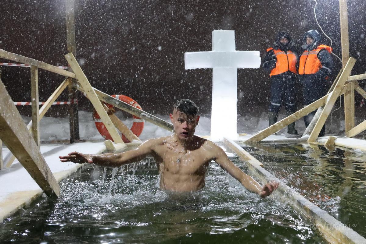 15% нижегородцев хотят окунуться в прорубь на Крещение