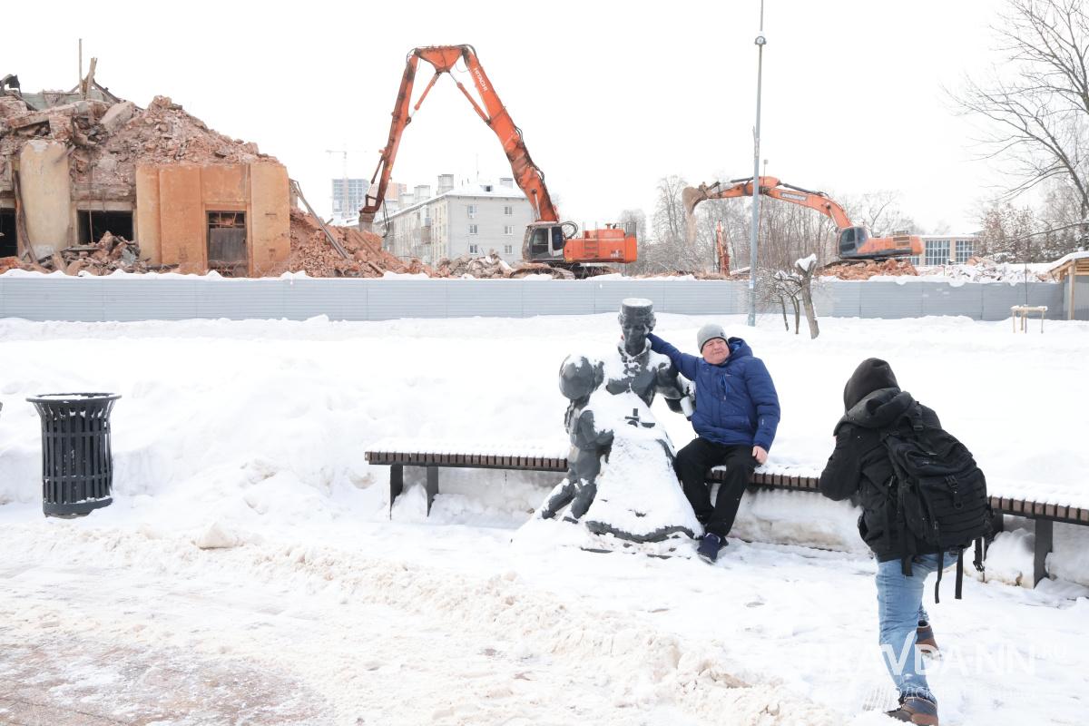 Александр Воложанин