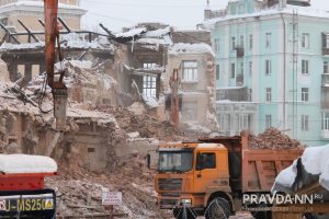 Александр Воложанин