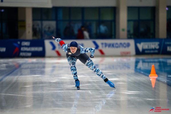 Конькобежка Дарья Качанова завоевала бронзу на этапе Кубка России