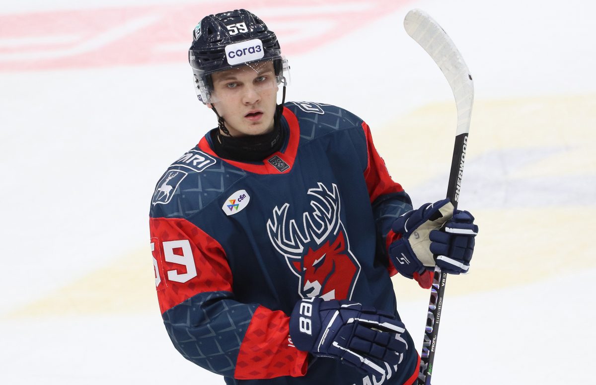 ХК «Торпедо» отдал в аренду Андрея Крутова