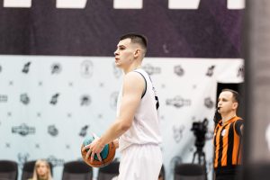 Баскетболисты «Пари НН» открыли новый год победой в Красноярске