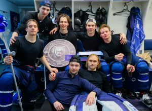 «Чайка» на своём льду одолела «Спутник» из Альметьевска