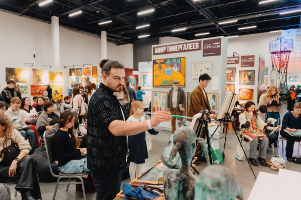В выставке «АРТ МИР» участвовали 29 городов России и 20&nbsp;стран