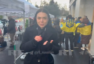 Украинские активисты пытаются помешать работе российских журналистов в Женеве