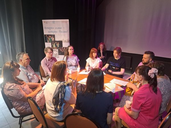 Нижегородских школьников и педагогов в рамках проекта «История семьи – история России» в этом году ждут театральные мастер-классы