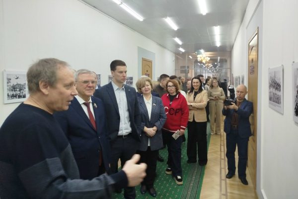 «Лыжи из&nbsp;прошлого»: уникальная фотовыставка рассказывает о героических страницах лыжного спорта&nbsp;