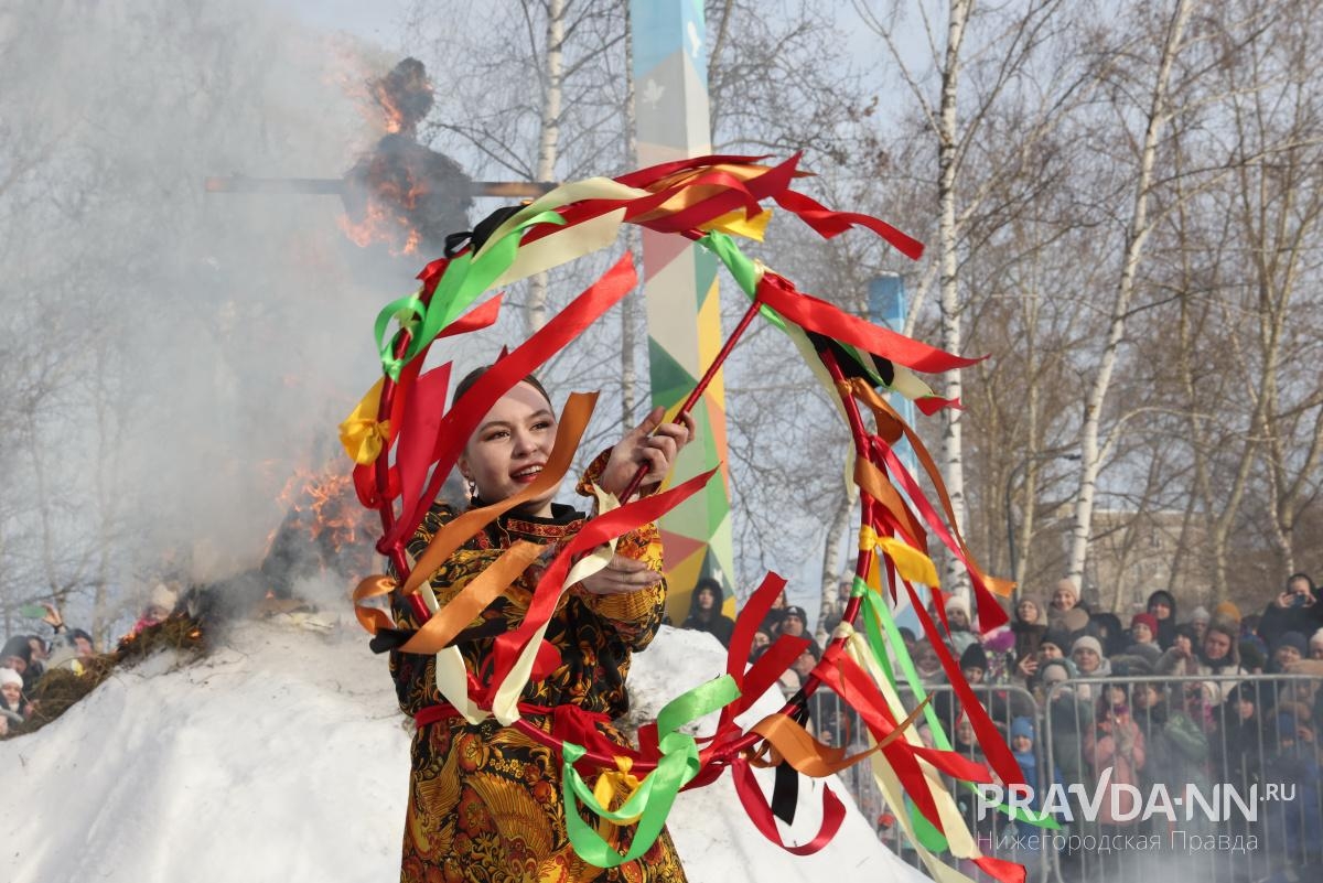 Александр Воложанин