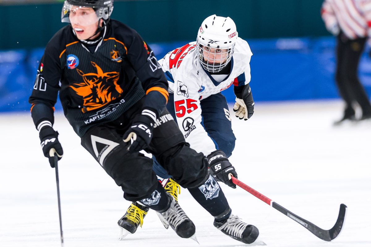 Хоккеисты нижегородского «Старта» в серии плей-офф встретятся с «Кузбассом»