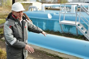 «Зимой вонять меньше не стало»: когда нижегородцы уже смогут забыть о едком запахе канализации