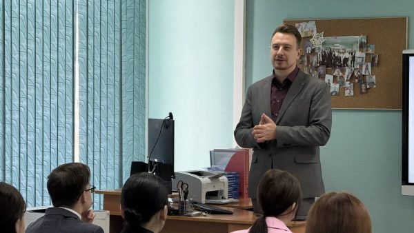 Нижегородским школьникам провели «Урок цифры» по анализу данных