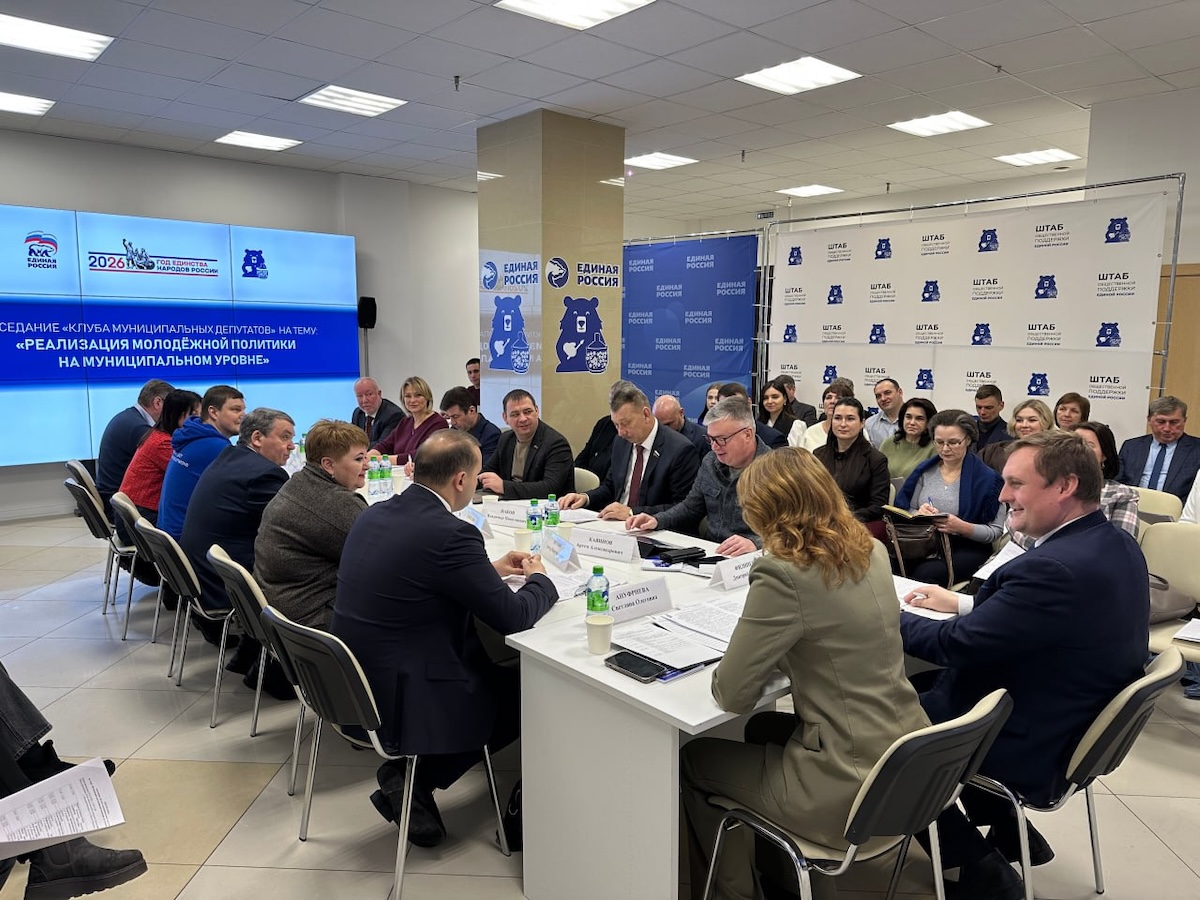 Артем Кавинов: «Важно в первую очередь налаживать межрайонные связи»