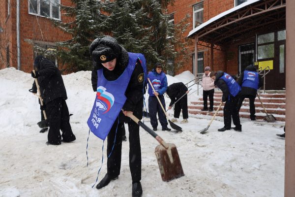 В Нижнем Новгороде прошел «Снежный десант» в помощь социальным учреждениям