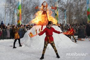 Александр Воложанин