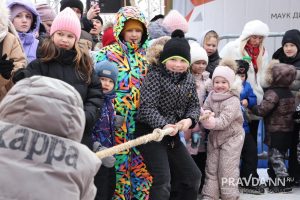 Александр Воложанин