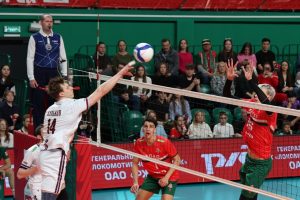 Третье поражение подряд потерпели волейболисты «Горького»
