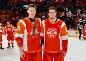 Два игрока «Чайки» приняли участие в Кубке Вызова