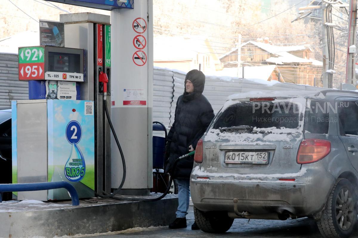 1128 литров бензина АИ-92 может купить нижегородец на месячную зарплату