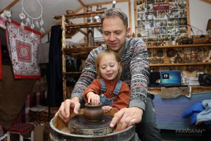 От кормильца до вовлеченного отцовства: как изменилась роль пап в обществе