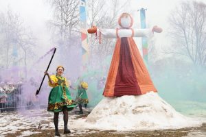 В РПЦ рассказали, что общего у Масленицы и язычества